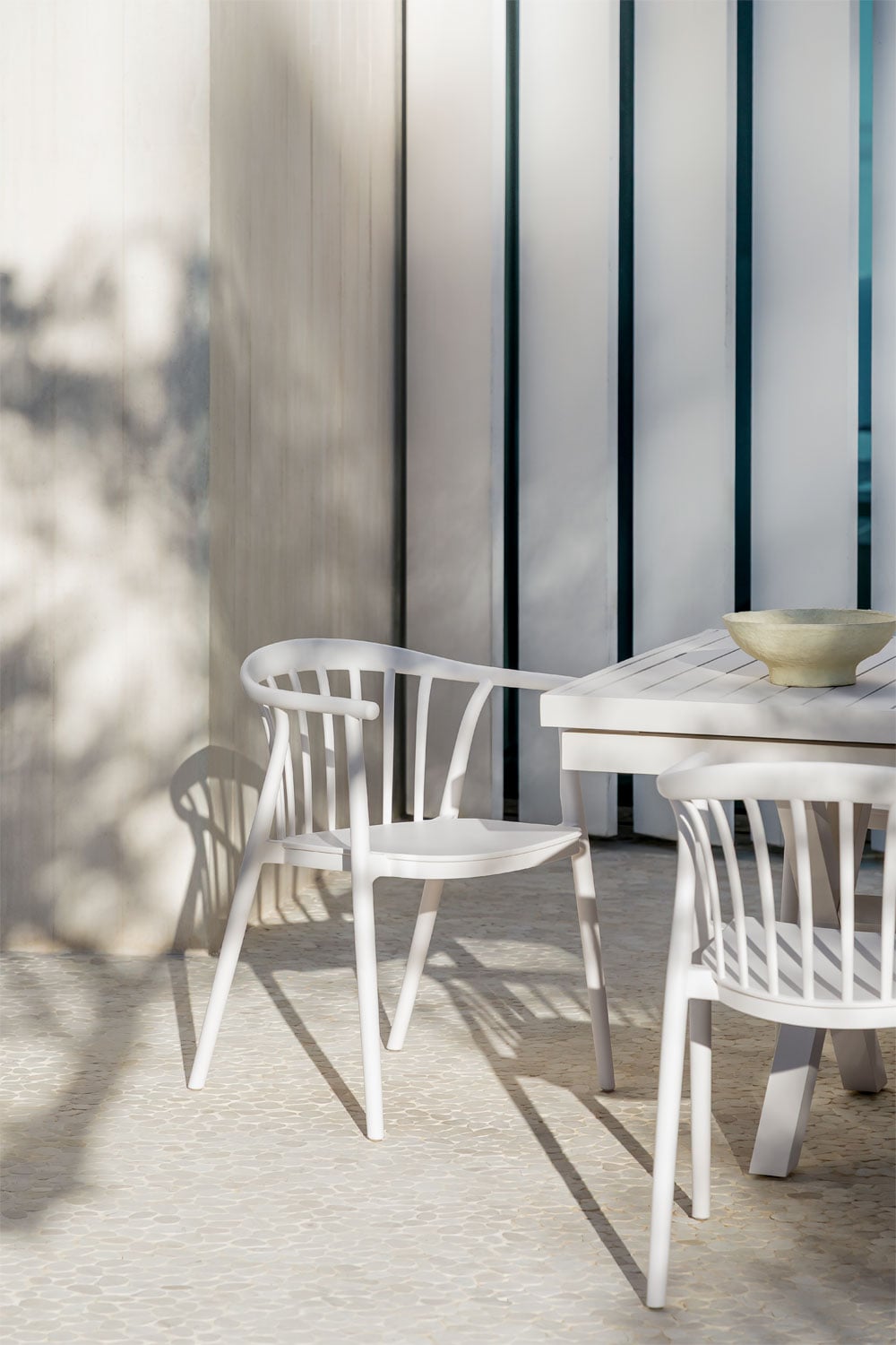Chaise de jardin empilable avec accoudoirs en polypropylène Ivor - 3