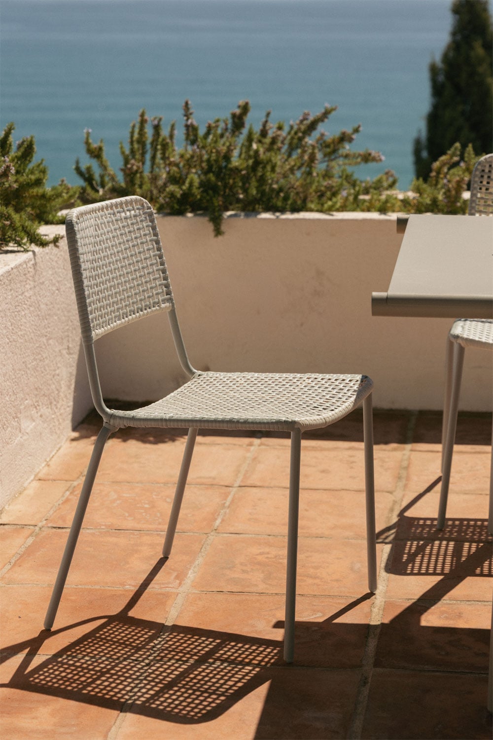 Chaise de jardin empilable en acier et rotin synthétique Veyra - 3
