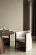 Chaise de salle à manger avec accoudoirs en bois et tissu bouclé Bekasi - 1