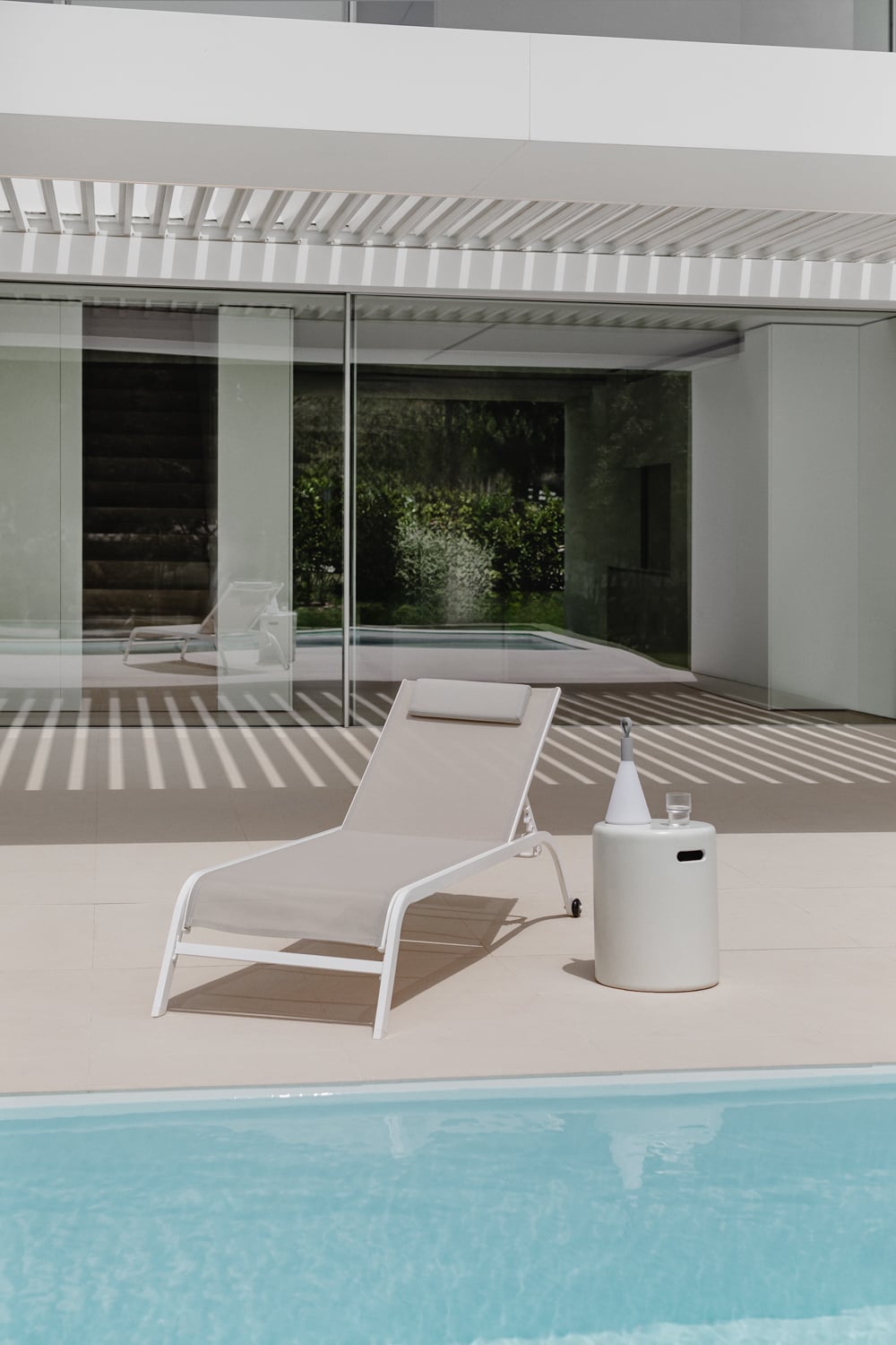 Chaise longue inclinable avec coussin Therys - 1