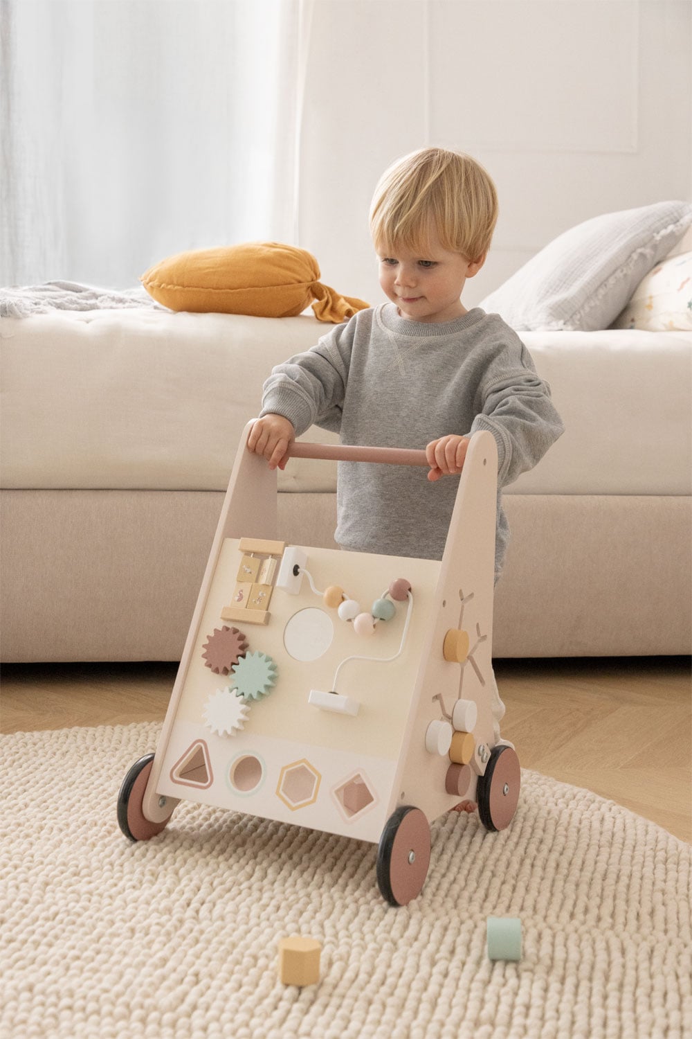 Chariot de marche multi-activités en bois Bandile Kids - 1
