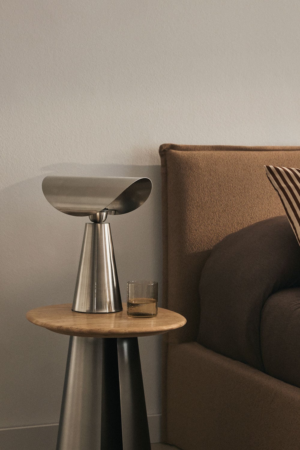 Lampe de table ↑35 cm en fer Conby - 3