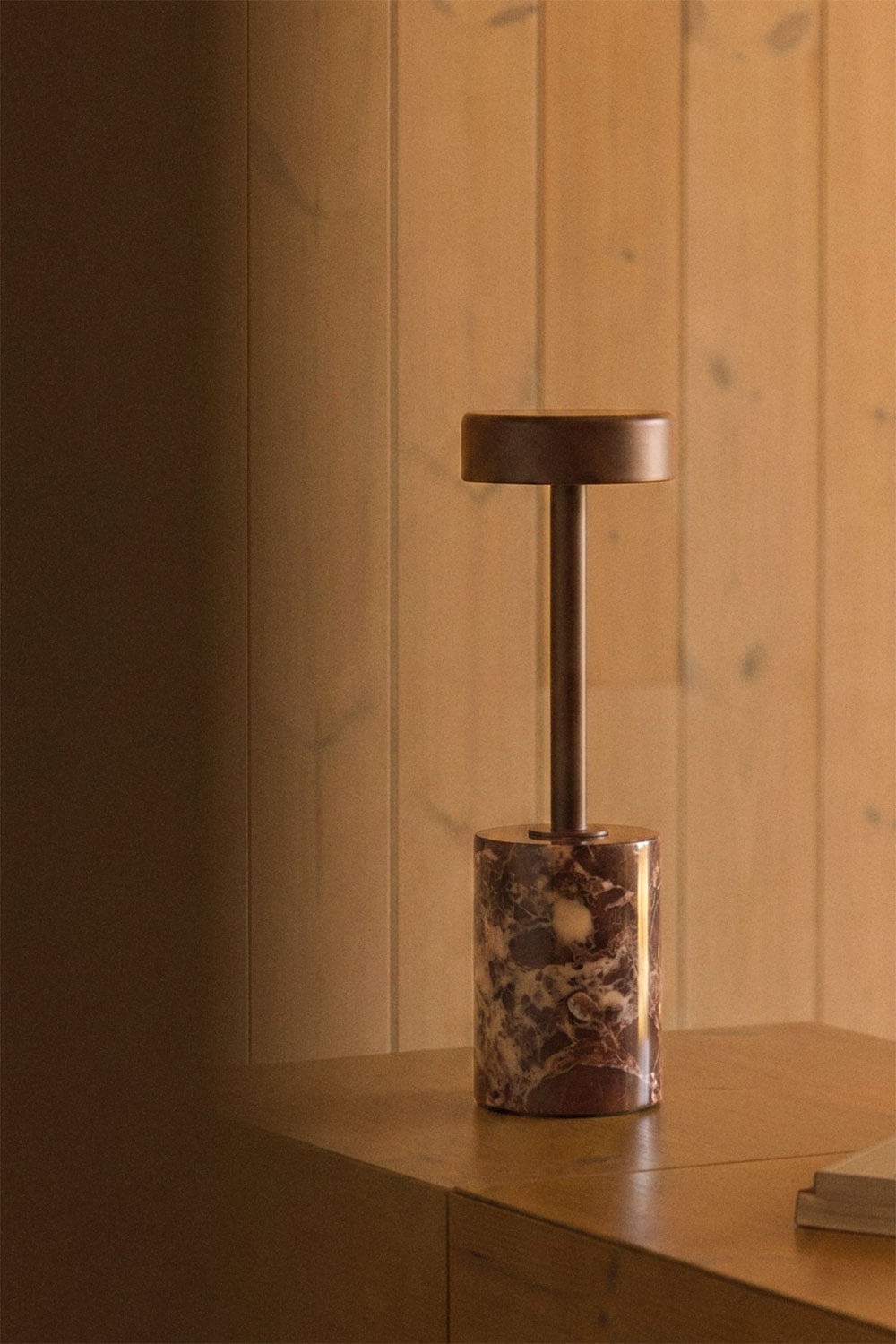 Lampe de table LED sans fil en fer et pierre naturelle Arianny - 4
