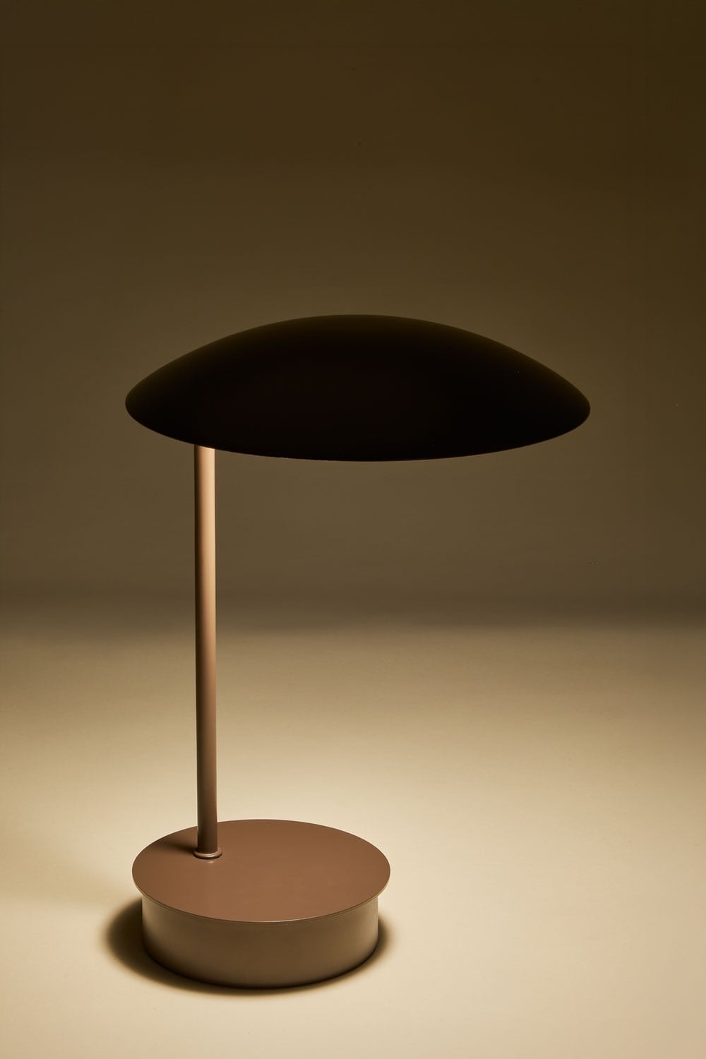 Lampe de table LED sans fil en fer Prismela - 2