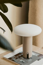 Lampe de table LED sans fil en fer Zosima - 1