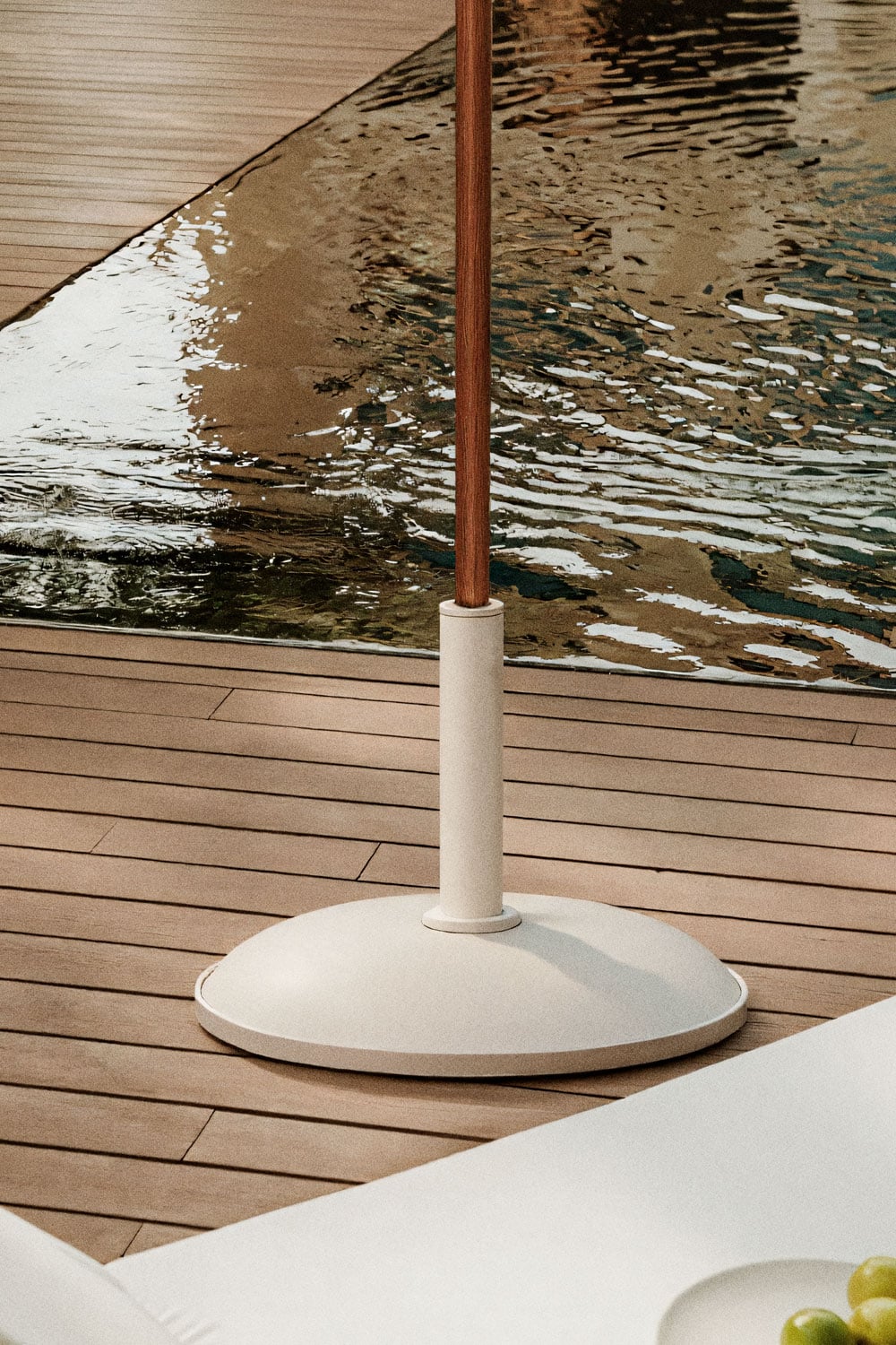 Pied de parasol rond Ø50 cm en béton et acier Zante - 4