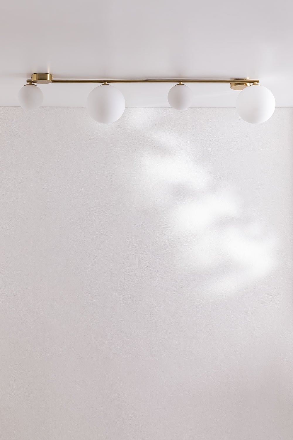 Plafonnier de plafond en fer avec 4 boules en cristal Uvol - 1