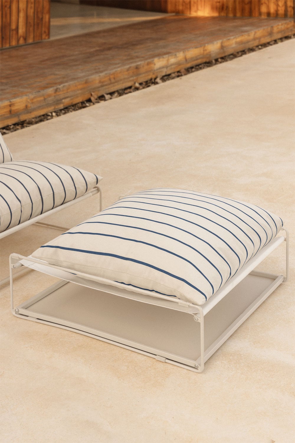 Pouf de jardin convertible en table d'appoint Amaro - 4